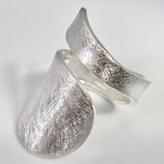Eleganter offener Ring aus eismattiertem 925er Silber -...
